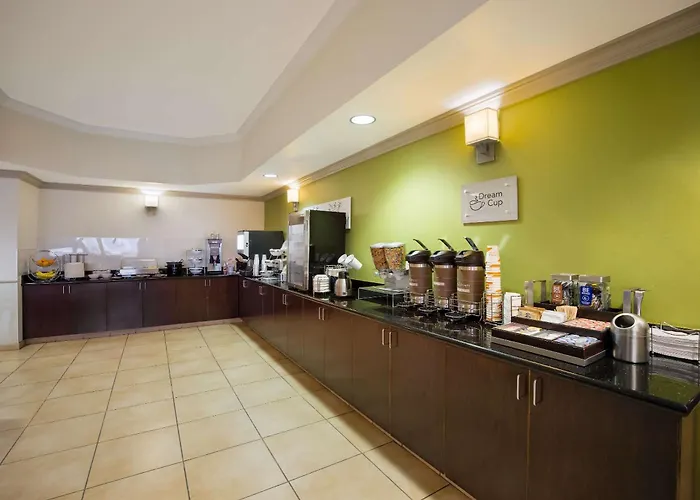 Sleep Inn & Suites
