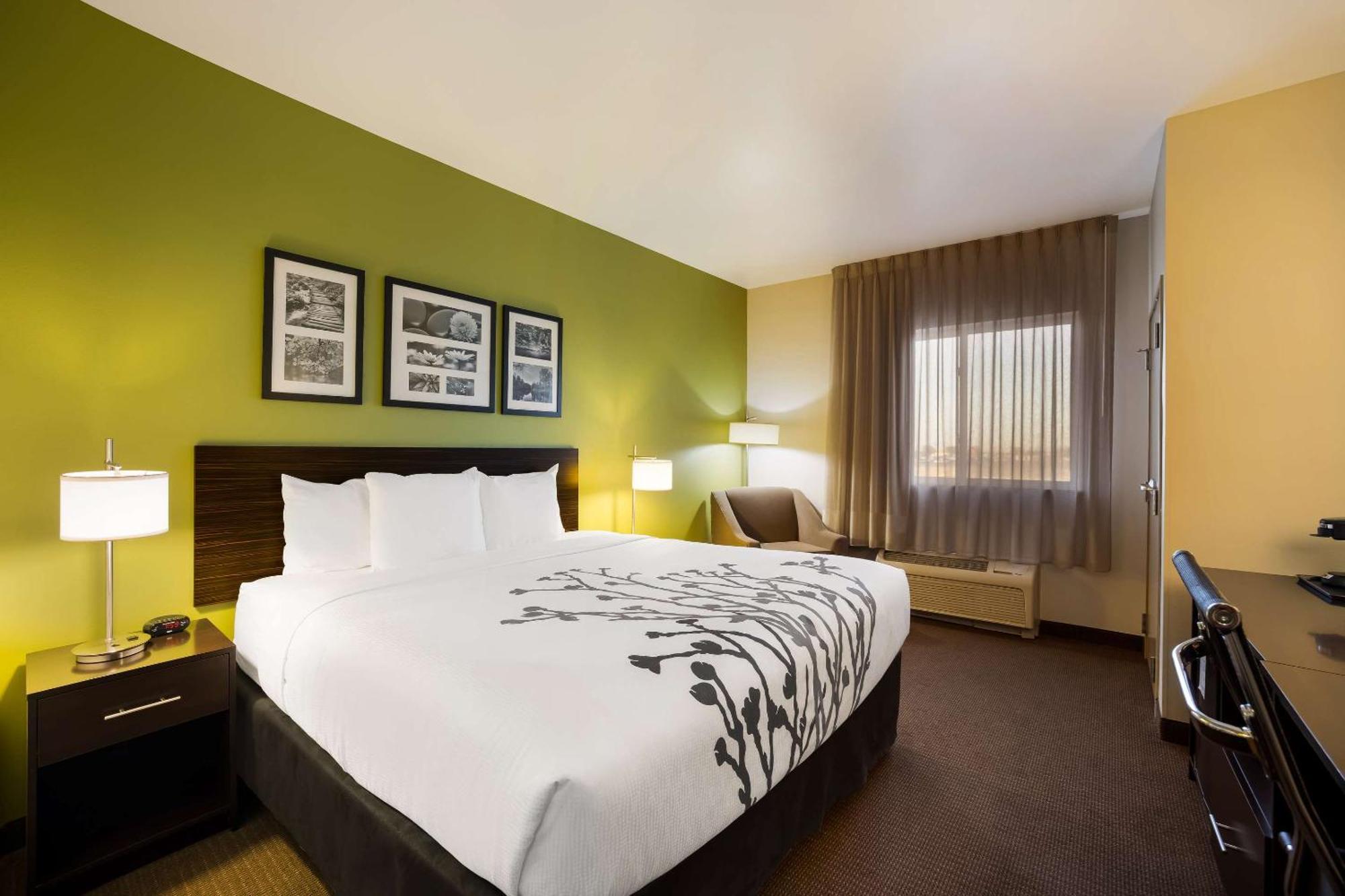 Hotel Sleep & Colby